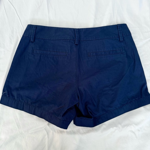 Lilly Pulitzer Women's Dark Blue Chino Callahan Shorts size 4 - Picture 4 of 4